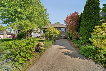 Garden / Landscaping Photo of 306 Ninth Avenue, New Westminster, BC