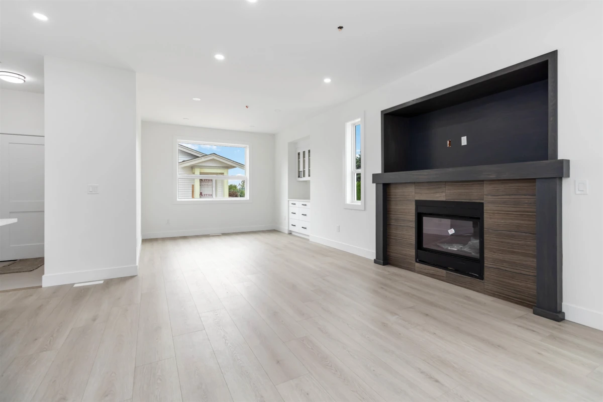 Family Room Photo of 32866 3rd Avenue, Mission, BC