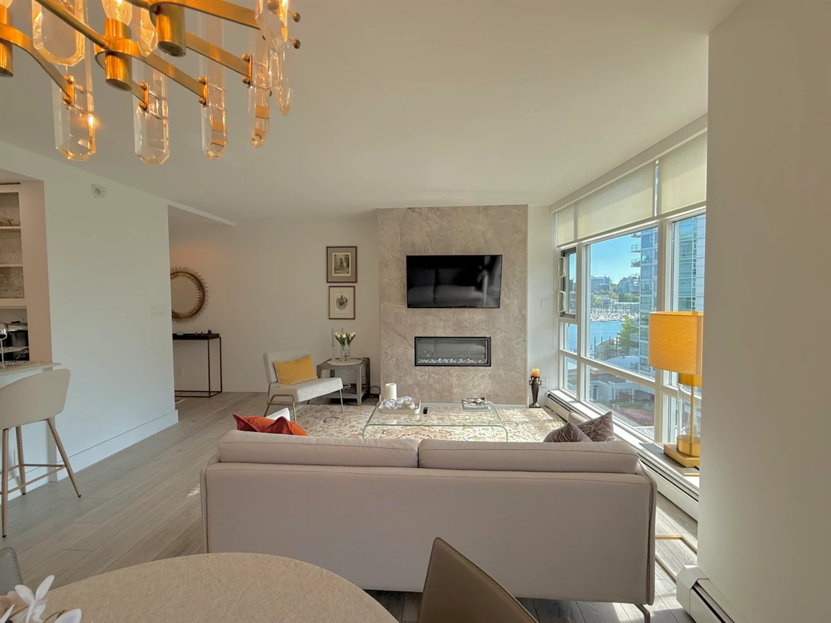Family Room Photo of 1008 198 Aquarius Mews, Vancouver, BC
