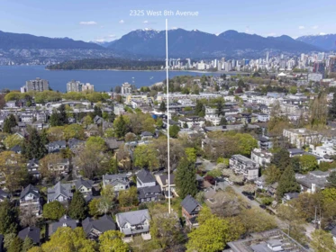 Community Amenities Photo (Clubhouse) of 2325 W 8th Avenue, Vancouver, BC