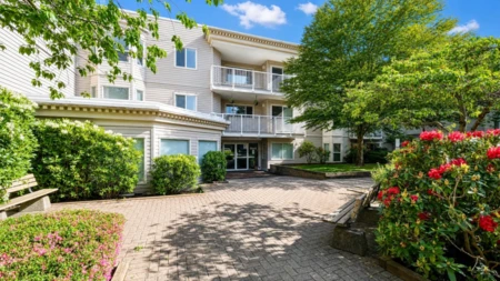 311 9948 151 Street, Surrey, BC, Surrey — Apartment/Condo for sale