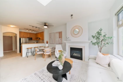 404 4883 Maclure Mews, Vancouver, BC, Vancouver — Apartment/Condo for sale