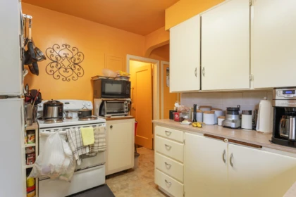 Kitchen Photo of 5454 Melbourne Street, Vancouver, BC