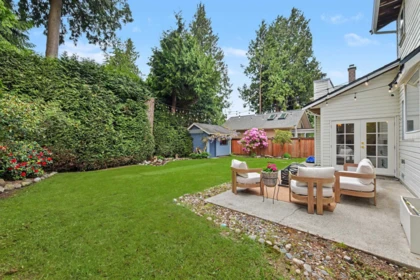 Front Yard Photo of 2085 Ocean Forest Drive, Surrey, BC