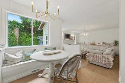 Kitchen Photo of 2085 Ocean Forest Drive, Surrey, BC
