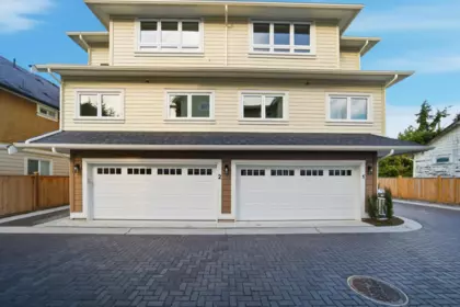 Basement Recreation Room Photo of 2 9340 General Currie Road, Richmond, BC