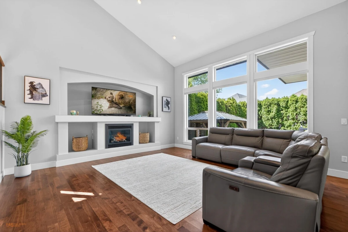 Family Room Photo of 21067 83a Avenue, Langley, BC