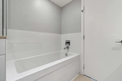 Laundry Room Photo of 901 1320 Chesterfield Avenue, North Vancouver, BC