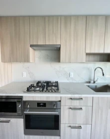 Kitchen Island Photo of 606 13350 Central Avenue, Surrey, BC
