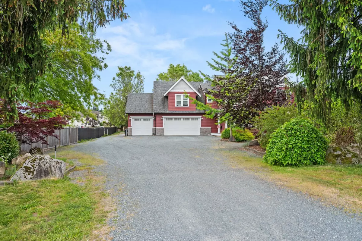 Living Room Photo of 4922 215 Street, Langley, BC