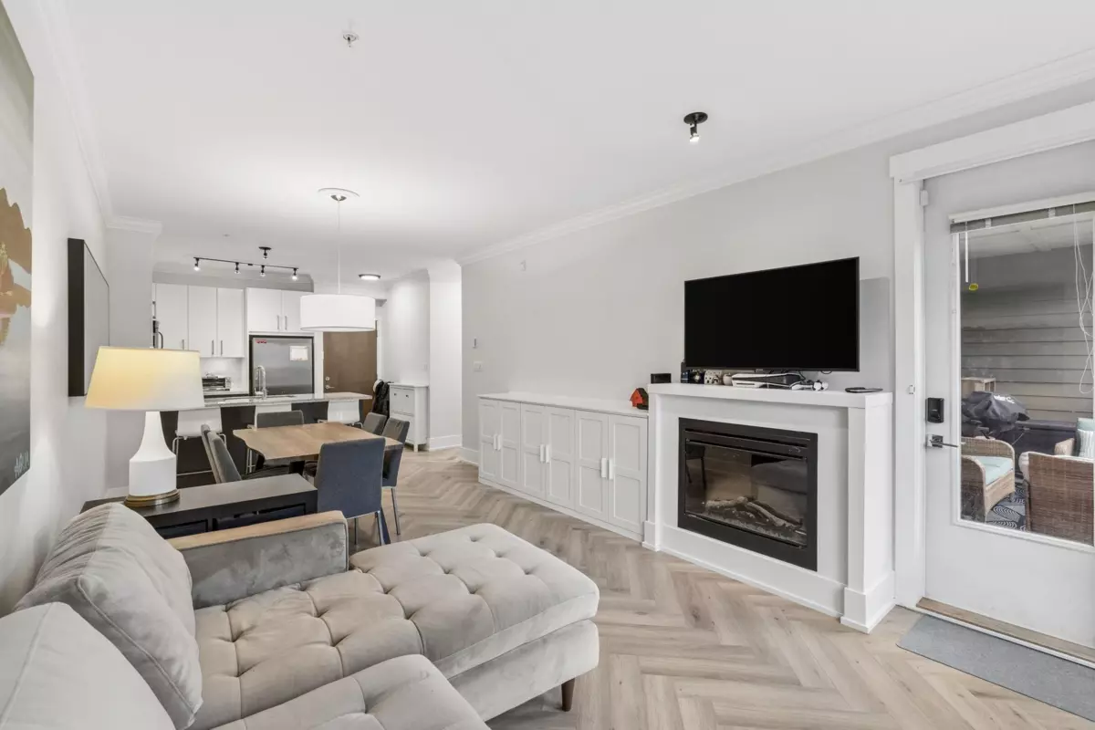 Living Room Photo of 107 159 W 22nd Street, North Vancouver, BC