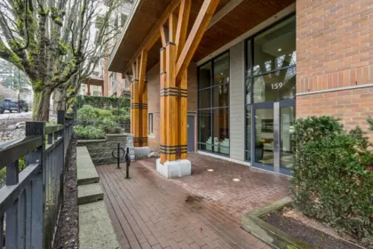 Garden / Landscaping Photo of 107 159 W 22nd Street, North Vancouver, BC
