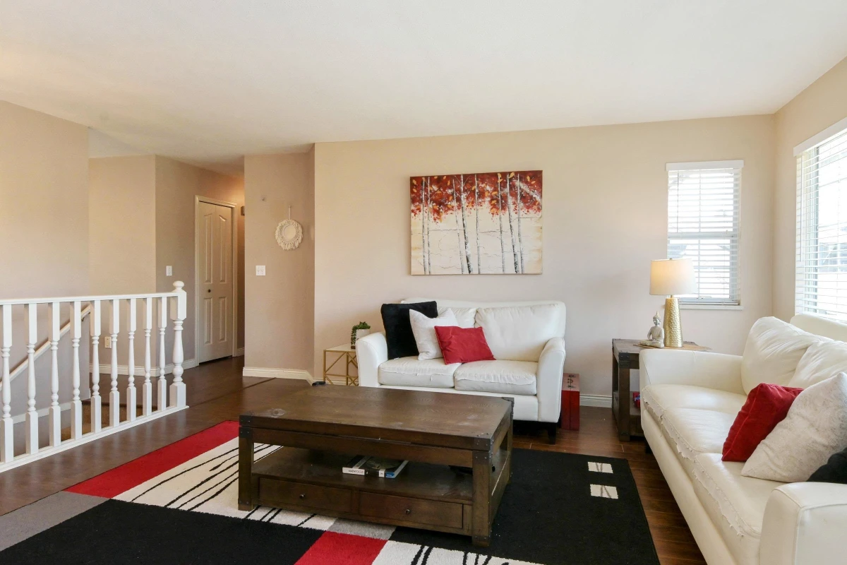 Family Room Photo of 6084 185 Street, Surrey, BC