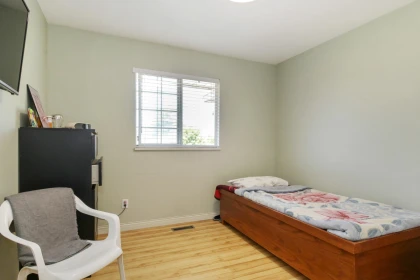 Guest Bathroom Photo of 6084 185 Street, Surrey, BC