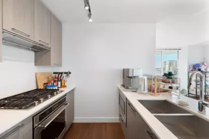Kitchen Photo of 802 7708 Alderbridge Way, Richmond, BC