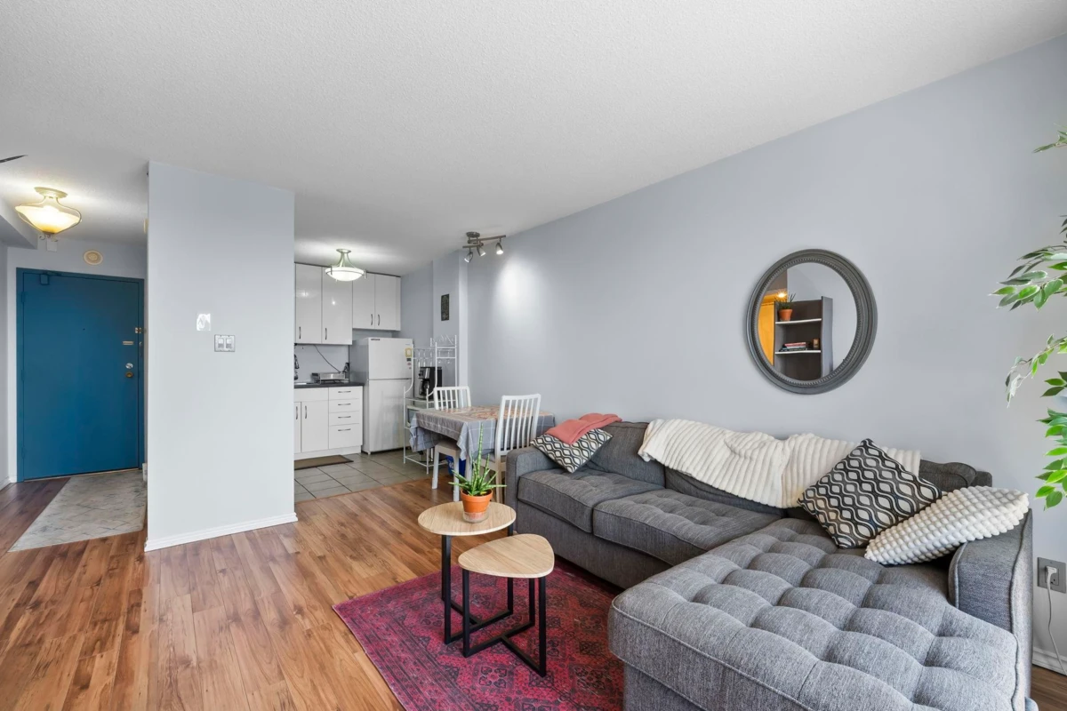 Dining Area Photo of 508 320 Royal Avenue, New Westminster, BC