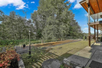 Community Amenities Photo (Clubhouse) of 13 Shoreline Circle, Port Moody, BC
