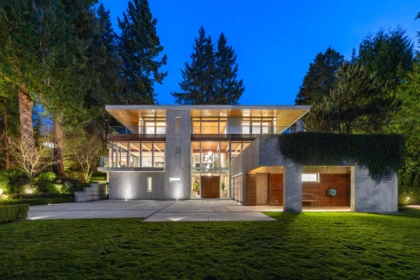 Fitness Center Photo Near 4850 Fannin Avenue, Vancouver, BC