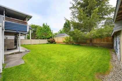 Garage Interior Photo of 4882 44b Avenue, Delta, BC