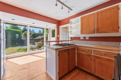 Guest Bathroom Photo of 2849 Highbury Street, Vancouver, BC