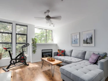 Breakfast Nook Photo of 414 345 Lonsdale Avenue, North Vancouver, BC