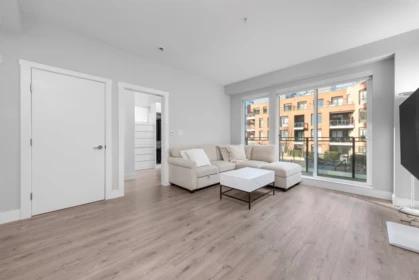 309 3588 Sawmill Crescent, Vancouver, BC, Vancouver — Apartment/Condo for sale
