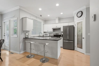 Kitchen Photo of 5 45140 South Sumas Road, Chilliwack, BC