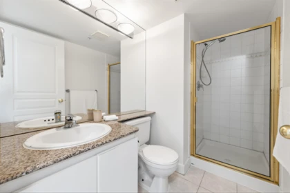 Powder Room Photo of 1802 1189 Howe Street, Vancouver, BC