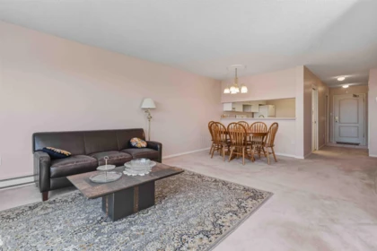 Kitchen Island Photo of 704 1190 Pipeline Road, Coquitlam, BC