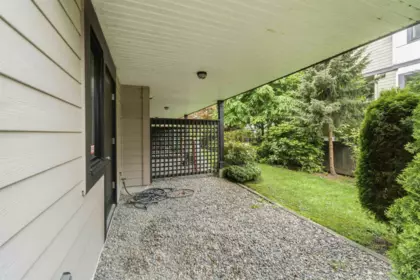 Backyard Photo of 30 100 Wood Street, New Westminster, BC