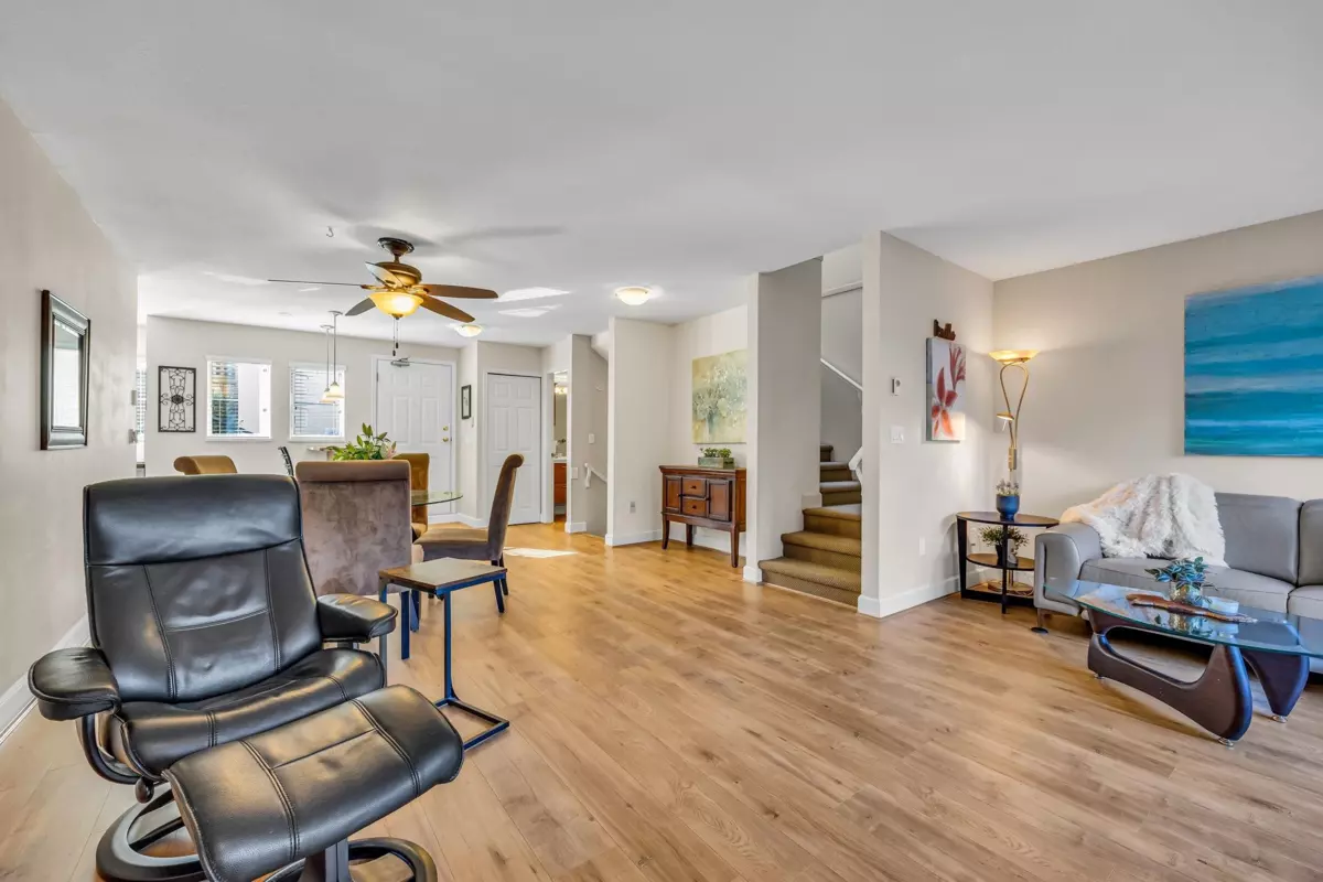 Family Room Photo of 103 245 W 15th Street, North Vancouver, BC