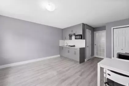 Basement Recreation Room Photo of 7 9420 Ferndale Road, Richmond, BC