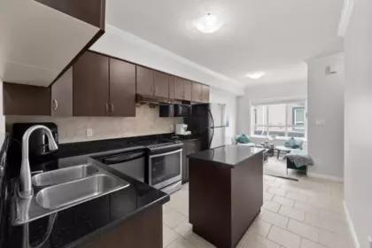 Kitchen Photo of 7 9420 Ferndale Road, Richmond, BC