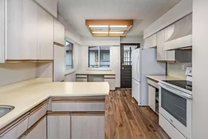 Breakfast Nook Photo of 1550 Farrell Avenue, Delta, BC