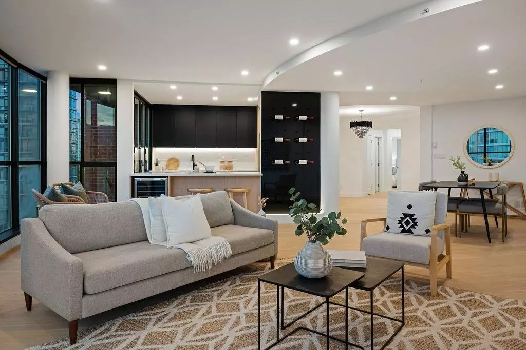 Living Room Photo of 1001 1888 Alberni Street, Vancouver, BC