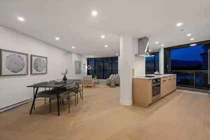Garage Interior Photo of 1001 1888 Alberni Street, Vancouver, BC