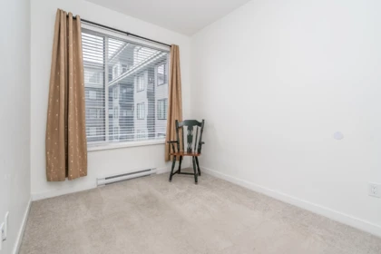 Bedroom 3 Photo of 405 15835 85 Avenue, Surrey, BC