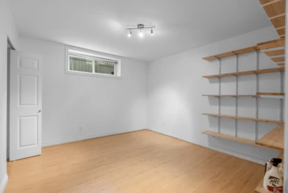 Hallway Photo of 3985 W 14th Avenue, Vancouver, BC
