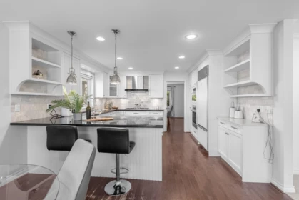 Kitchen Island Photo of 3985 W 14th Avenue, Vancouver, BC