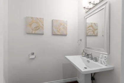 Primary Bathroom Photo of 3985 W 14th Avenue, Vancouver, BC
