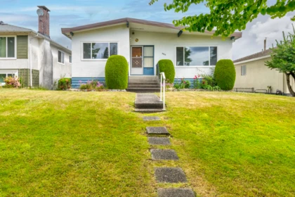 3053 E 16th Avenue, Vancouver, BC, Vancouver — Single Family Residence for sale
