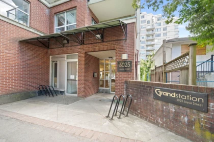 105 5025 Joyce Street, Vancouver, BC, Vancouver — Apartment/Condo for sale
