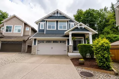 2644 275a Street, Langley, BC, Langley — Single Family Residence for sale
