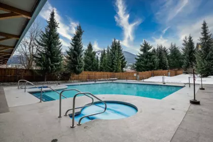 Breakfast Nook Photo of 127 4315 Northlands Boulevard, Whistler, BC