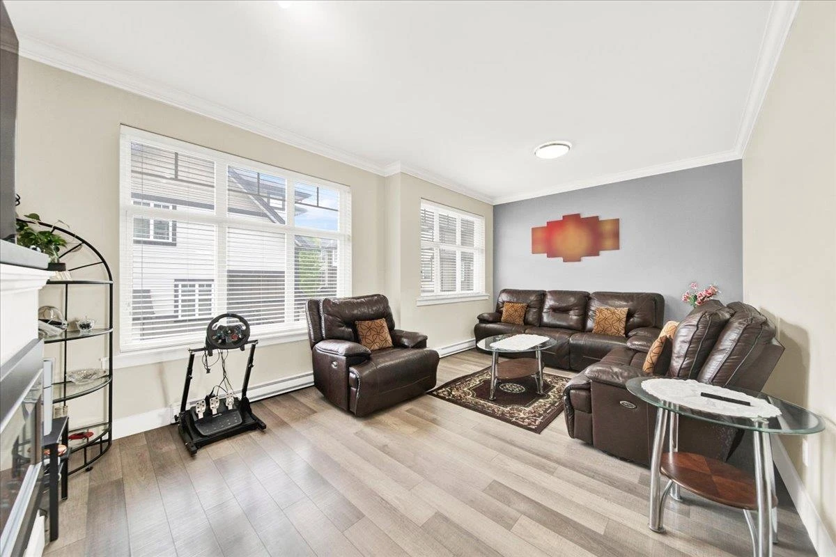 Family Room Photo of 1 6350 142 Street, Surrey, BC