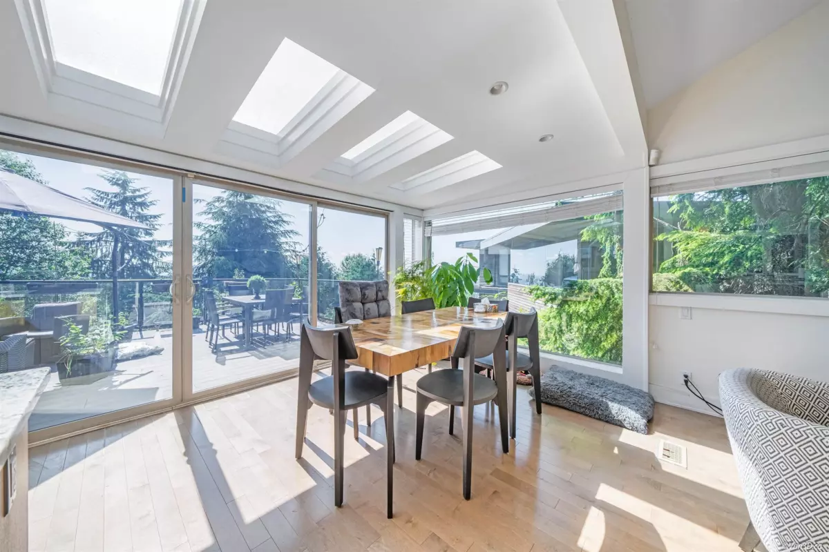 Family Room Photo of 1448 Sandhurst Place, West Vancouver, BC