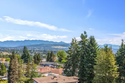 Front Yard Photo of 906 4567 Hazel Street, Burnaby, BC