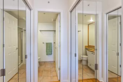 Powder Room Photo of 906 4567 Hazel Street, Burnaby, BC