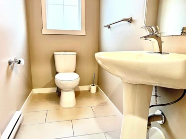 Hallway Photo of 43 6123 138 Street, Surrey, BC