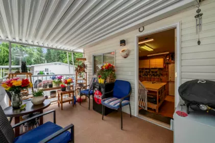 Hallway Photo of 96 24330 Fraser Highway, Langley, BC